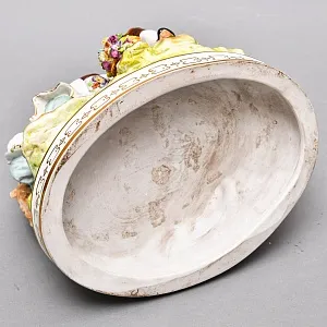 Антикварная Фарфоровая статуэтка «Влюбленные», VOLKSTEDTER Германия, конец ХIX - начало ХХ века.