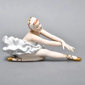 Фарфоровая статуэтка «Балерина. Анна Павлова»  ВАЛЕНДОРФ - WALLENDORF  Германия.