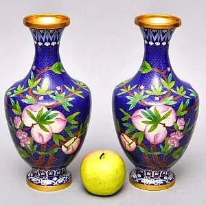Парные Вазы «Фруктовый Сад» в технике «Клуазоне», металл Китай 50 -е годы ХХ века.