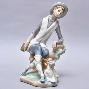 Коллекционная Фарфоровая статуэтка «Мальчик с собакой. Юный пастух», Lladro Испания.