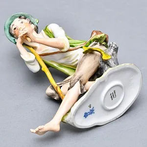 Редкая! Коллекционная Фарфоровая статуэтка «Пастушок с дудочкой» KAISER Porzellan Германия -1967 год.