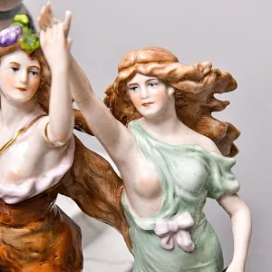 Редкость! Коллекционная Фарфоровая статуэтка «ТРИУМФ», Scheibe-Alsbach Германия, 1962 - 1972 годы. 