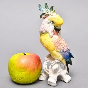 Птица - Фарфоровая статуэтка «Попугай Желто - Розовый Какаду» Н -19 см., Karl Ens Германия.