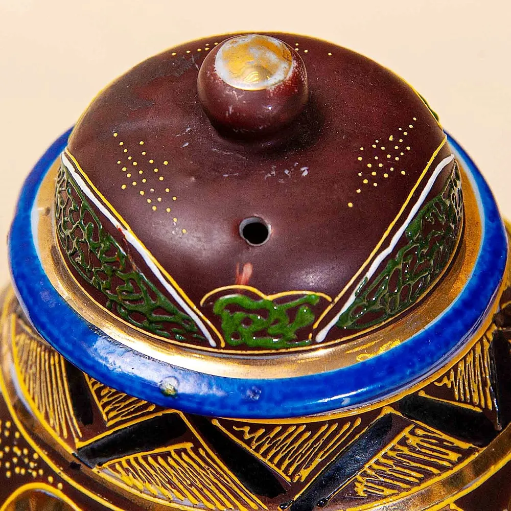 Антикварный Чайный фарфоровый сервиз в стиле Satsuma, Япония, FUTAJI, первая половина ХХ века.