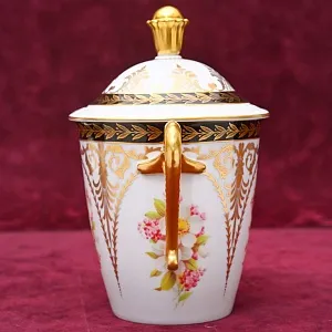 Фарфоровая Бисквитница с блюдцем  - Баночка с крышкой, Kaiser Германия,  1956-1960 годы.