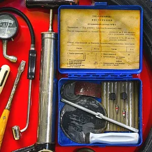 Коллекционное Рекламное Панно «Автомобильный ШИНОМОНТАЖ», СССР - 80 гг.