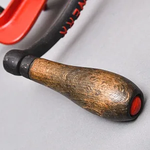 Большая Старинная Чугунная Зерно Мельница - Измельчитель, B.M.EISENWERK Германия 30 -е годы ХХ века.