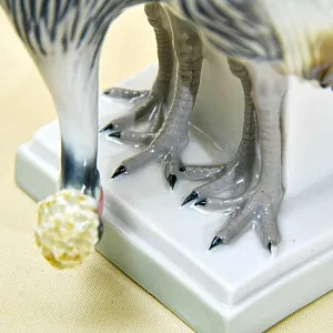 Коллекционная Фарфоровая статуэтка "Птицы. Венценосные журавли", Германия первая половина ХХ века.