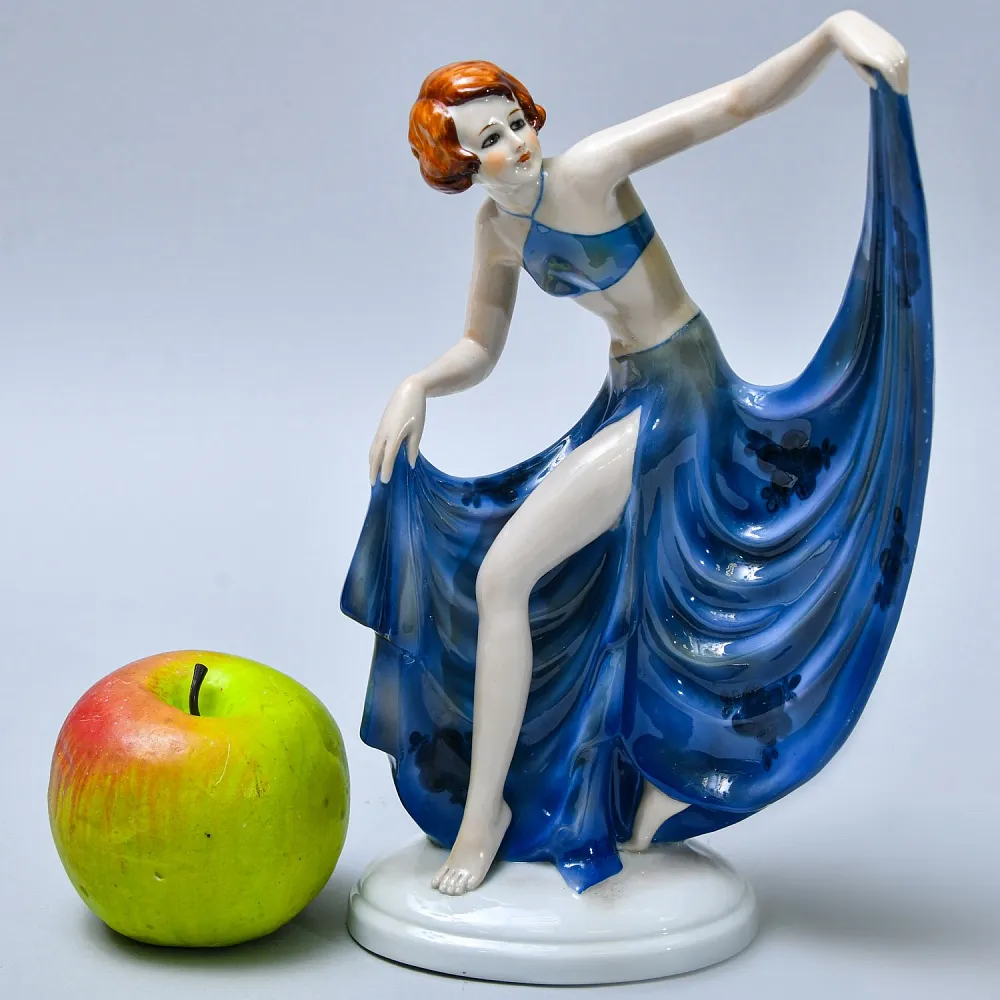 Коллекционная Фарфоровая Статуэтка «Танцовщица в синем», GEROLD Porzellan Германия - 1979 год.
