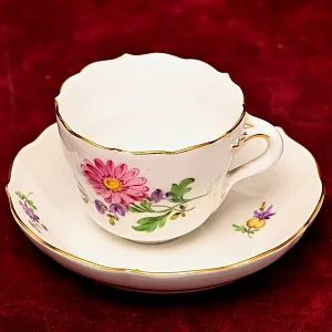 Классическая Кофейная пара «ЦВЕТЫ», Фарфор MEISSEN / МЕЙСЕН Германия.