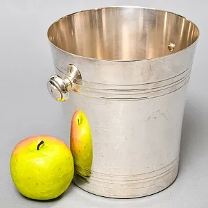 Винтажное Классическое Ведёрко для охлаждения шампанского или вина, Silverplate, Roux-Marquiand Франция.
