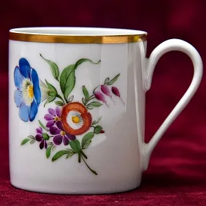 Редкость! Коллекционная Кофейная Пара «Садовый букет», фарфор Hochster Porzellan, Германия - 1947 год.