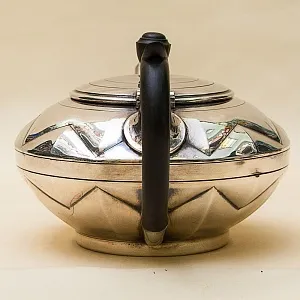 Набор для подачи Чая, АРТ ДЕКО, Silverplate William Hutton&Sons Англия, начало ХХ века.