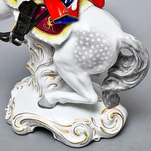 Антикварная Фарфоровая статуэтка «Старый Фриц. Король Пруссии Фридрих II на коне», SITZENDORF Германия.