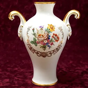 Коллекционная Фарфоровая Ваза с ручками «Цветы - Летний Букет», Германия середина ХХ века.
