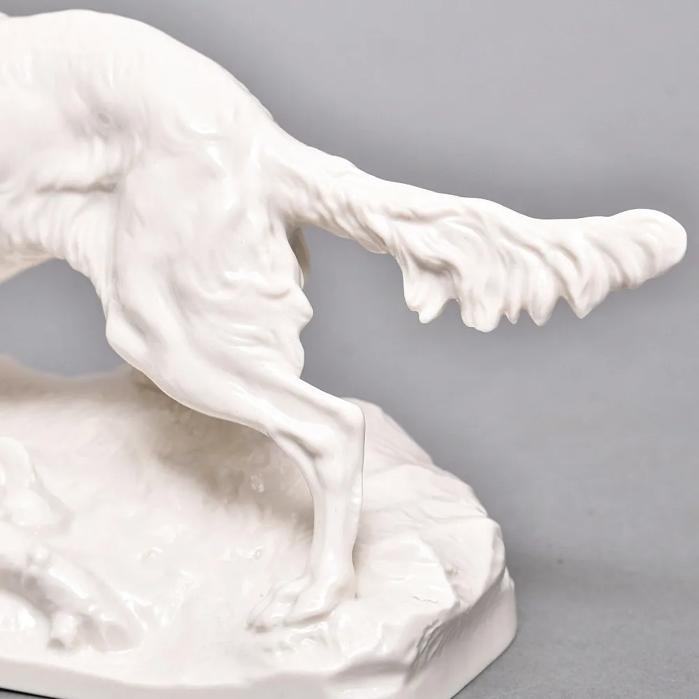 Коллекционная Фарфоровая статуэтка «Удивленная Собака. Сеттер», Nymphenburg Германия.