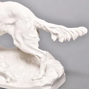 Коллекционная Фарфоровая статуэтка «Удивленная Собака. Сеттер», Nymphenburg Германия.