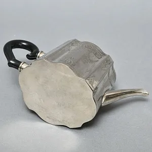 Старинный Заварочный Чайник. Метал Silverplate, SHEFFIELD Англия начало ХХ века. 