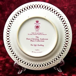 Коллекционная Тарелка «Сказки - Гадкий Утенок» Фарфор, B&G Copenhagen - Дания.