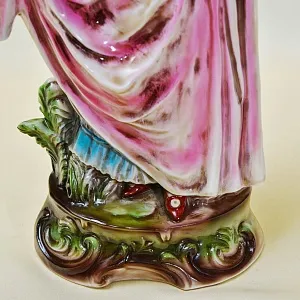 Большая Фарфоровая Статуэтка «Девушка на прогулке», GRAFENTHAL Германия - 1985год.