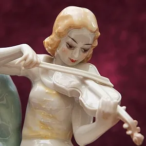 Авторская Фарфоровая статуэтка «СОНАТА, МУЗЫКАЛЬНЫЙ ДУЭТ» Hutschenreuther, Германия.