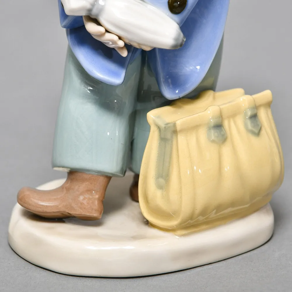 Коллекционная Фарфоровая статуэтка «Клоун с зонтиком», NAO by Lladro (Ллядро) Испания.
