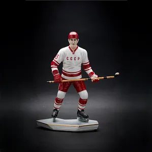 Большая Коллекционная Авторская Статуэтка «Хоккеист СССР – Борис Михайлов №13», фарфор, Россия. 