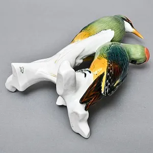 Большая Фарфоровая Статуэтка «Пара птиц - Зелёный Дятел», Карл Энс / Karl Ens, Германия.