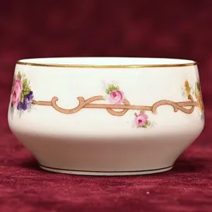 Антикварная Коллекционная Кофейная пара «Летние цветы», Rosenthal Германия, 20-е гг. ХХ века.