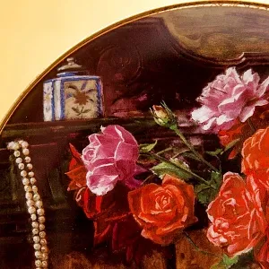 Коллекционная Тарелка «Натюрморт на секретере» Фарфор, Royal MOSA, Голландия -1989 год.