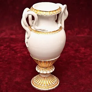 Коллекционная Фарфоровая Ваза MEISSEN с ручками в виде змей, Германия - первая половина ХХ века.
