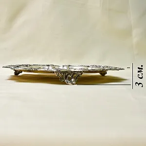 Антикварный Металлический Поднос на ножках, Silverplated, SHEFFIELD Англия.
