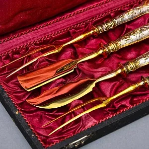 Антикварный Набор для Подачи и Сервировки Закусок, 4 предмета, Дрезден Германия 1922-1925 гг.