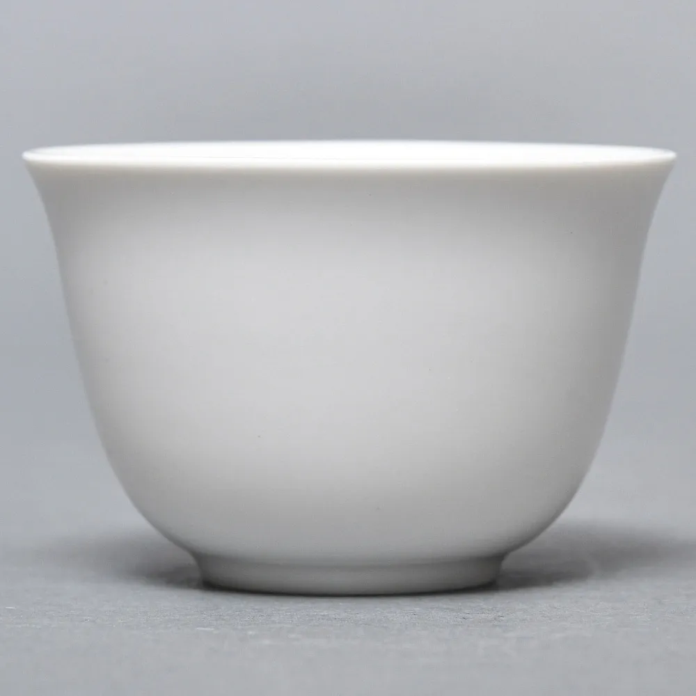 Коллекционная Фарфоровая Кофейная пара - пиала с блюдцем  MEISSEN / МЕЙСЕН, Германия.