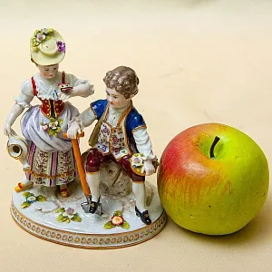 Редкость! Антикварная Фарфоровая Статуэтка «МАЛЕНЬКИЕ САДОВНИКИ», Frankenthal Германия 1762 - 1770 годы.