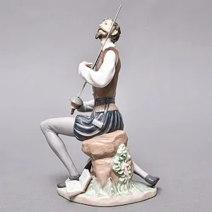 Коллекционная Фарфоровая статуэтка «Дон Кихот Ламанчский», Lladro Испания.