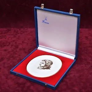 Фарфоровое Панно - Плакетка «МОЦАРТ», MEISSEN Германия - 1978 год.