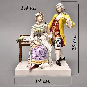 Антикварная Фарфоровая статуэтка «Галантная сцена у клавесина», Ernst Bohne Sohne Германия, 1901 - 1920 годы. 