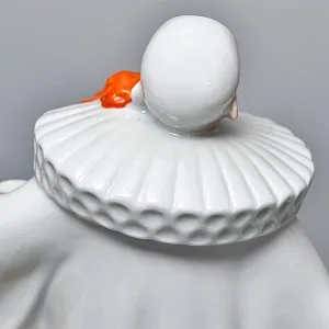Антикварная Фарфоровая статуэтка «Поющий Пьеро», ROSENTHAL Германия - 1918 год.