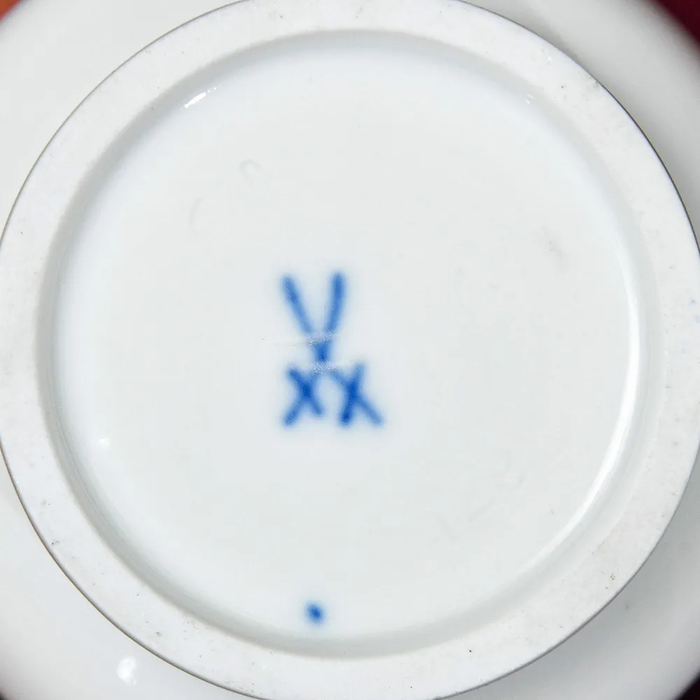 Коллекционная Фарфоровая Вазочка - Карандашница MEISSEN Германия, вторая половина ХХ века.