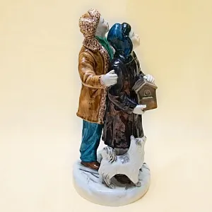 Большая Коллекционная статуэтка «Друзья птиц», Фаянс ЗиК Конаково, СССР - 1955 год.