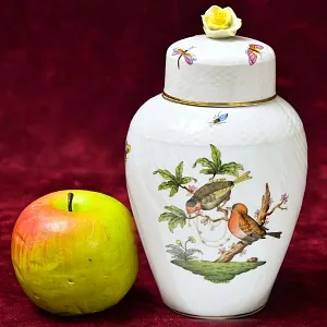 Коллекционая Фарфоровая Ваза с крышкой - Вазон ROTHSHILD BIRDS, Herend Венгрия, вторая половина ХХ века.
