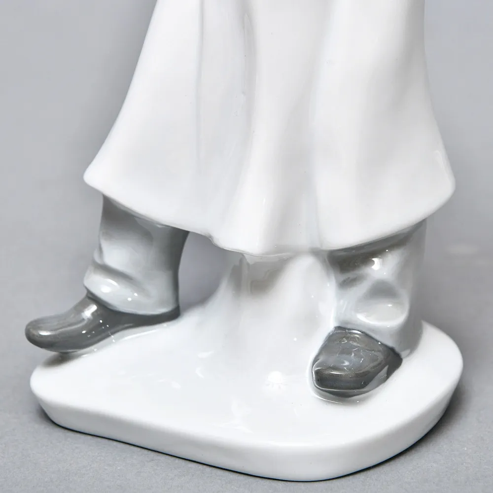 Коллекционная Фарфоровая статуэтка «ПЕКАРЬ», Grafenthal Германия, 1985 - 1990 года.