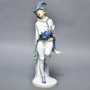 Антикварная Фарфоровая статуэтка Арт Деко «ШУТ», Karl Ens Германия, первая половина ХХ века. 