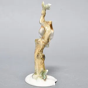 Коллекционная Фарфоровая статуэтка «Птица. Птенец на ветке», Hutschenreuther Германия, 1955 - 1968 годы.