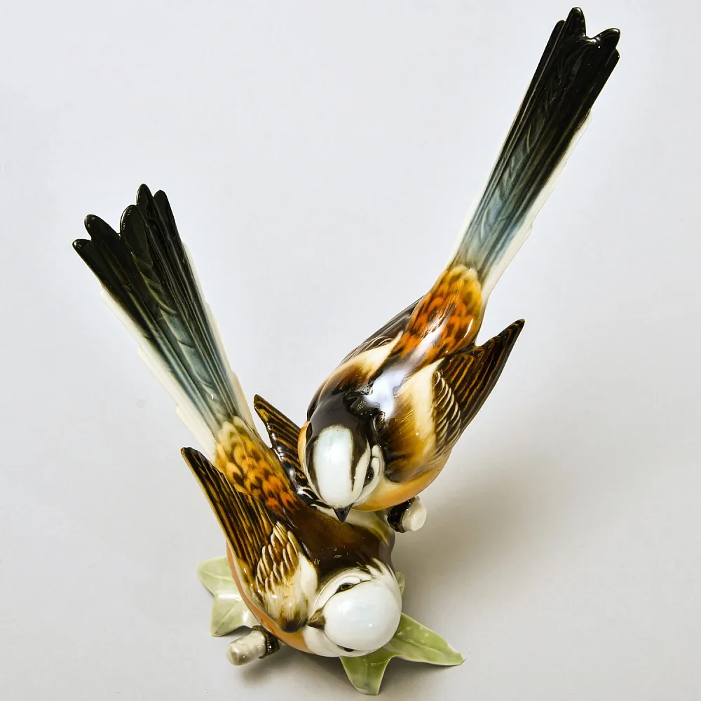 Винтажная Фарфоровая статуэтка «Птицы - Длиннохвостые Синицы», Hutschenreuther, Германия.