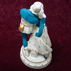 Большая Антикварная Фарфоровая Статуэтка «СЕЛЬСКИЙ ТАНЕЦ», HERTWIG Германия -1914 год.