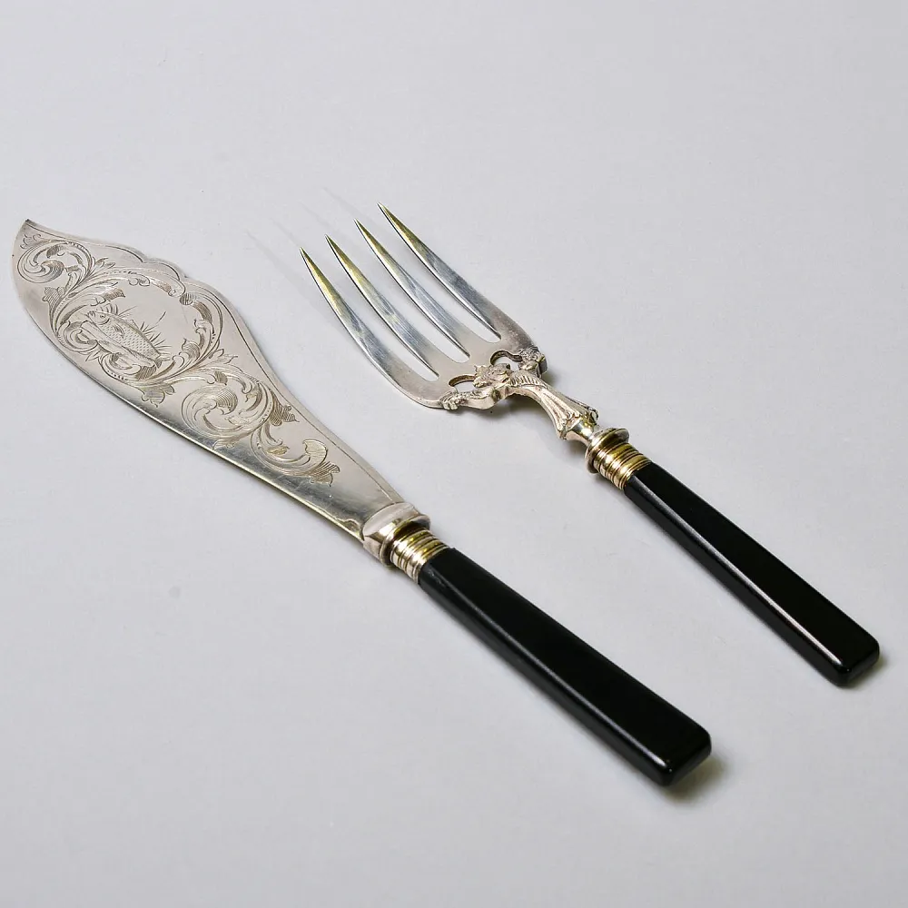 Винтажный Набор для Сервировки и подачи блюд Нож + Вилка, Silverplated Франция начало ХХ века.