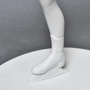 Редкая! Статуэтка «Фигуристка - Танец на льду», Бисквитный фарфор Kaiser, Германия -1979 год.