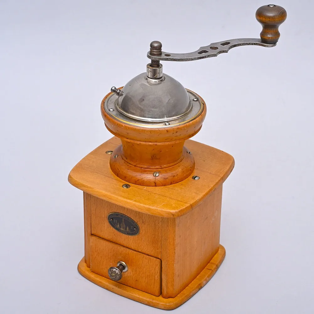 Коллекционная ручная механическая кофемолка «ARMIN» Бельгия, середина ХХвека.